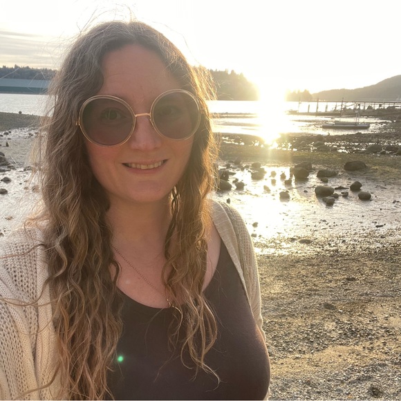 Meet your Posher, Shell - Picture 4 of 9